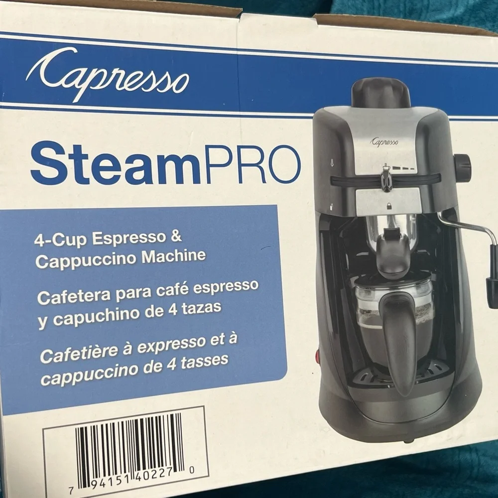 New in Box - Capresso 303.01 Espresso and Cappuccino Machine, 4-Cup, Blk/Silver